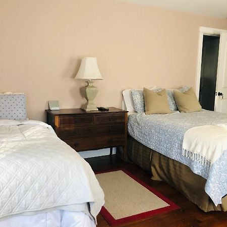 The Central House Hotel Germantown Bagian luar foto