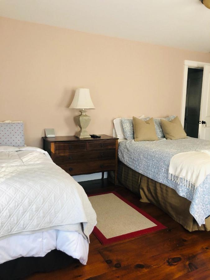 The Central House Hotel Germantown Bagian luar foto