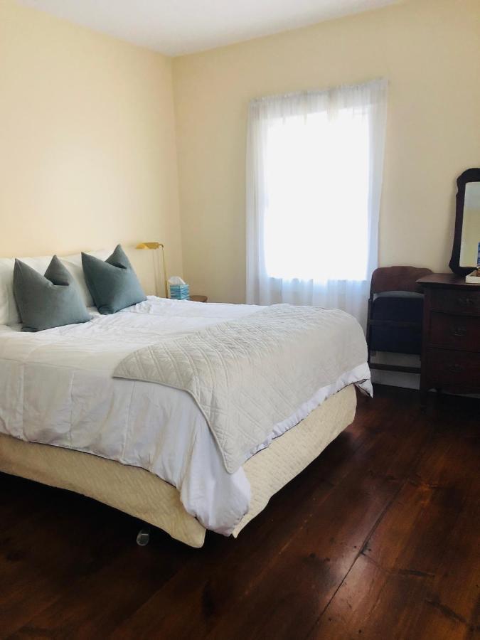 The Central House Hotel Germantown Bagian luar foto