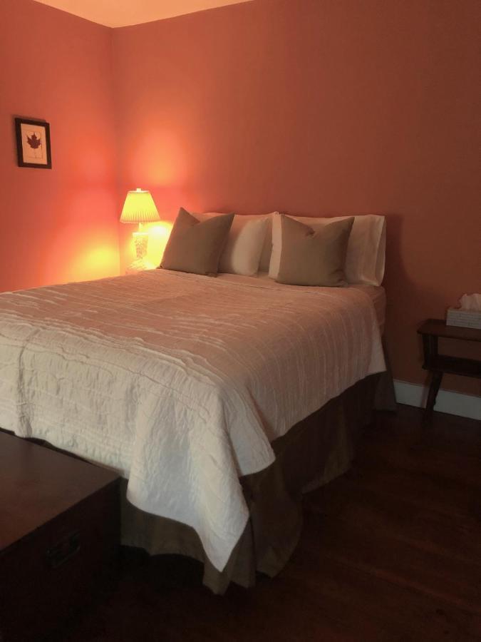 The Central House Hotel Germantown Bagian luar foto