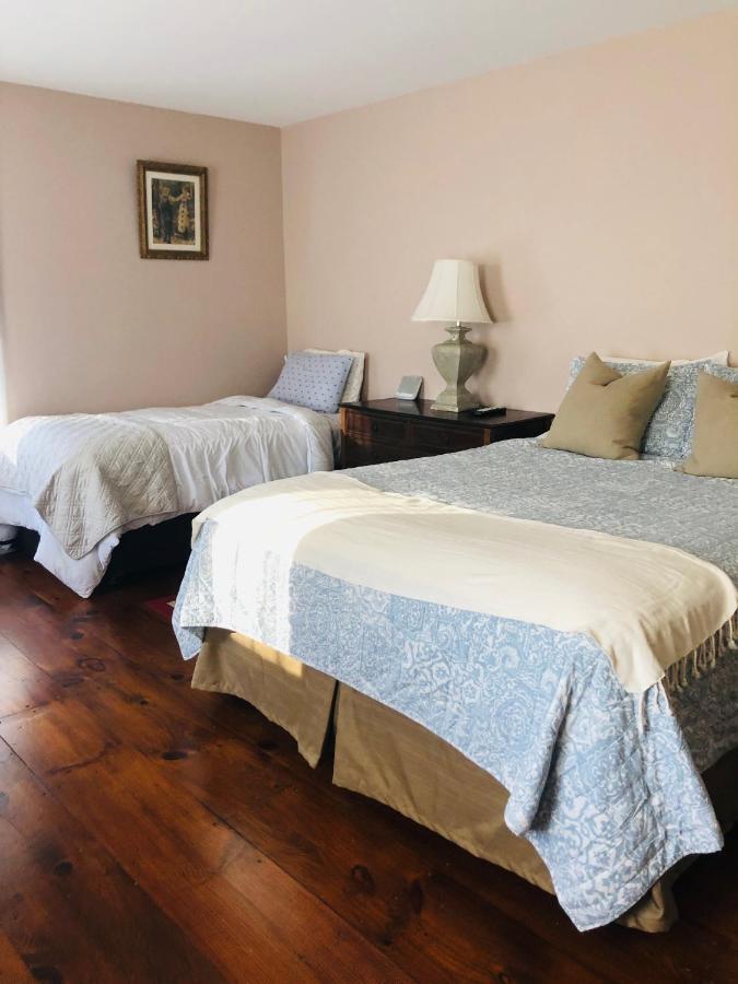 The Central House Hotel Germantown Bagian luar foto